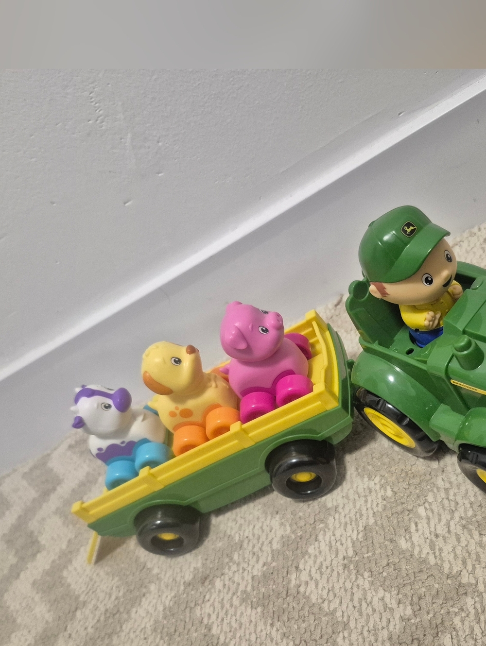 John Deere Animal Sounds Wagon Ride - Grow with Me Toy Working Sounds